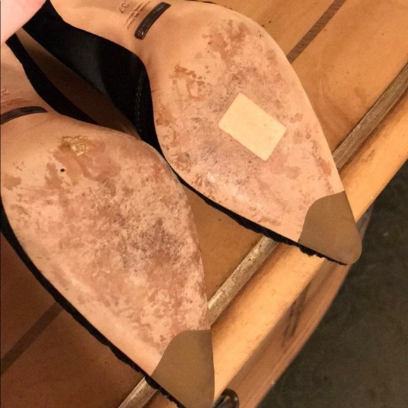 Giorgio Armani satin woven pumps. - Picture 10 of 12